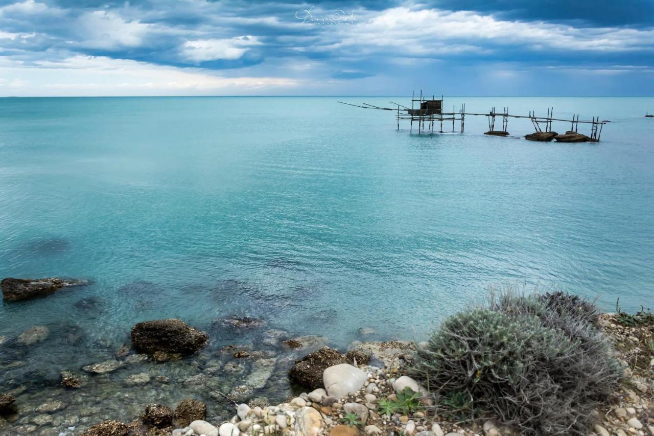 Costa Bed And Breakfast Pollutri Esterno foto